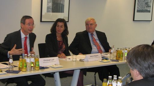 vlnr: Christoph Leitl, Präsident der WKÖ, Dr. Sabine Hepperle, Leiterin des DIHK-Büros Brüssel, Hans Heinrich Driftmann, Präsident des DIHK