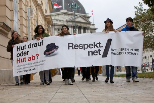 Beim ersten TAG DES RESPEKTs im Wiener Museumsquartier wurden Ideen für ein besseres Österreich präsentiert.