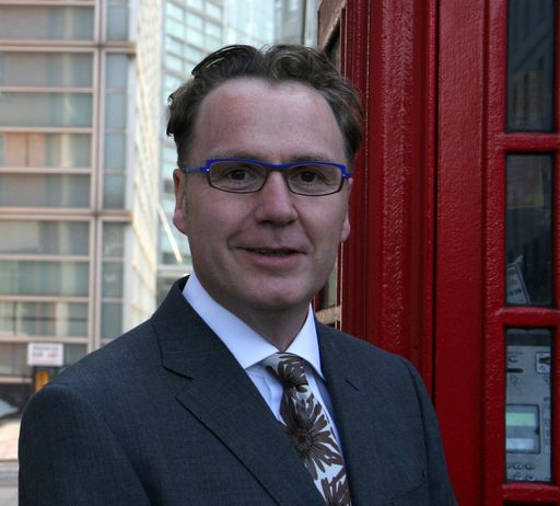 Der britische Spezialist für Städtebau, urbane Strategien und Investment Greg Clark gibt Einblick in seine 20-jährige Erfahrung mit der Entwicklung von Städten in einer globalisierten Welt.