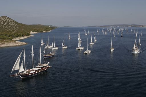 Vorschau Bild von Luftaufnahme Friedensflotte