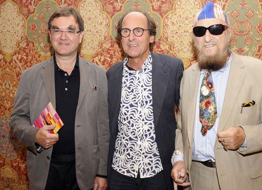 http://www.apa-fotoservice.at/galerie/2313
Im Bild v.l.n.r.: Leopold Museum Vorstand Diethard Leopold, Künstler Manfred Bockelmann, Prof. Ernst Fuchs