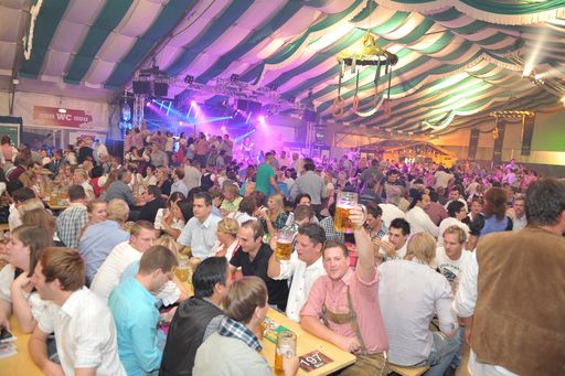  Stimmung in den Zelten