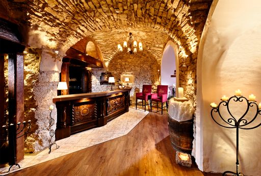 Vorschau Bild von Neu geschaffener Komfort auf höchstem Niveau in historischer Atmosphäre - Mehrfach und international ausgezeichnet