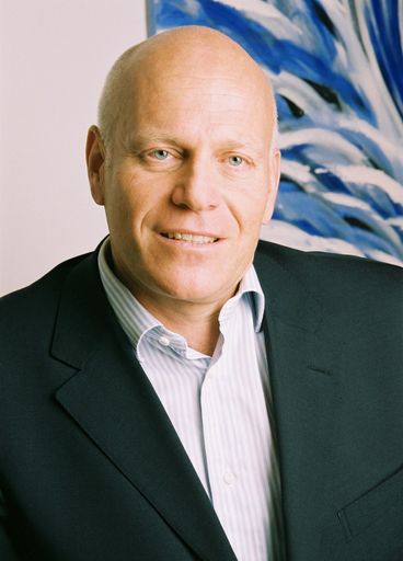 Vorschau Bild von Dr. Ralph Vallon, GF echo relations