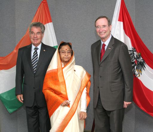 am foto v.l.n.r.: Bundespräsident Heinz Fischer, Indische Präsident Pratibha Devisingh PATIL, WKÖ-Präsident Christoph Leitl