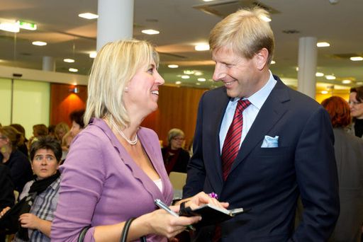 Vorschau Bild von Unter dem Motto 'Frauenherzen schlagen anders - richtige Praevention!' lud Frau in der Wirtschaft gemeinsam mit der AUVA in die Privatklinik Doebling zu einem spannenden Themenabend.