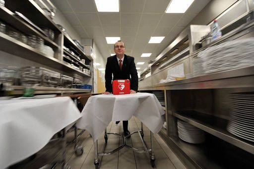 Im Notfall zählt jede Sekunde / Defibrillatoren in den ARCOTEL Hotels