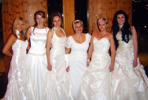 DIE Party. DAS Revival - Der 2. Zweite Brautkleiderball am 5. November in der SichtBAR im Zillertal.