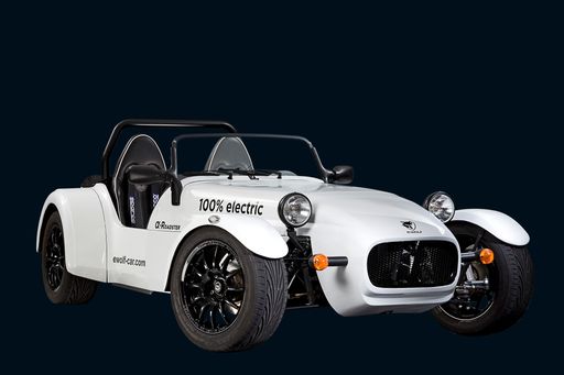 Vorschau Bild von Der Star des NEW MOBILITY FORUM 2011 - der e-Wolf Alpha Roadster