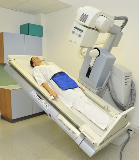 Die deutliche Reduktion der Strahlendosis ist eine der vielen Vorteile der neuen volldigitalen Anlage zur Durchleuchtung im Ambulatorium Döbling.