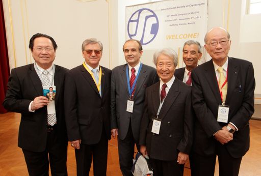  Im Bild v.l.n.r.: Prof. Dr. Kencheng Xu, Weltsportler des 20. Jahrhunderts Alexander  Tichonov, Kongresspräsident Prof. Dr. Nikolai Korpan, Prof. Dr. Akira Hoki, Dr. Patrick J. Le Pivert und der Präsident des ISC Prof. Dr.Sajio Sumida