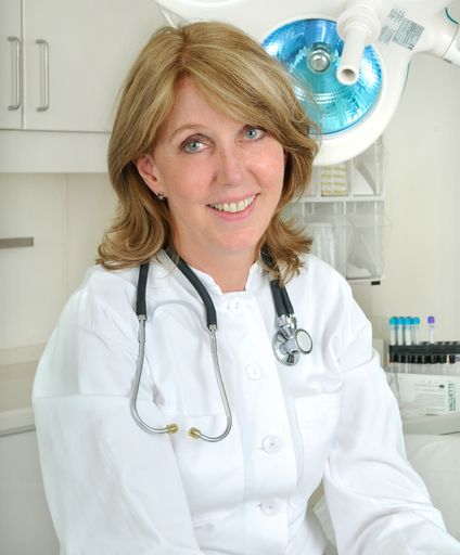 Dr. Gabrielle Dienhart-Schneider, ärztliche Leitung la pura women's health resort kamptal