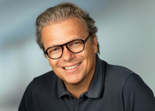 Vorschau Bild von Klaus Pümpel, CEO TUI-Österreich, warnt vor "Kirchturmdenken" in der Branche.