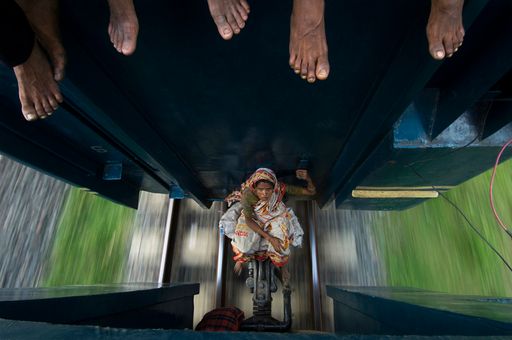 Vorschau Bild von Sieger in der Kategorie "NGO-Foto": NETZ Bangladesch Partnerschaft für Entwicklung und Gerechtigkeit e.V. "Landflucht" / Einreicher Peter Dietzel