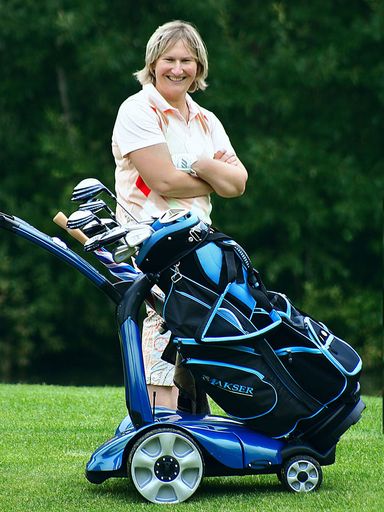 Vorschau Bild von Jelena Baturina liegen Kinder und Jugendliche am Herzen. Sie sind die Zukunft, die gefördert werden muss. Sie unterstützt weltweite Charityprojekte und engagiert sich für kulturelle und sportliche Events. Sie selbst ist begeisterte Golferin.