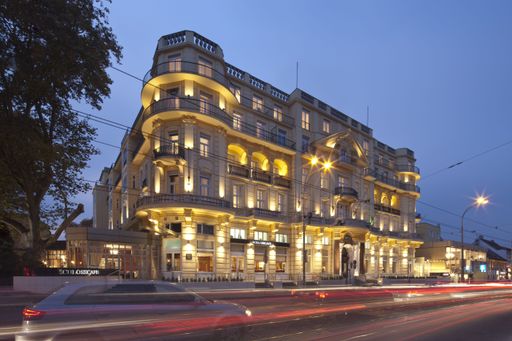 Vorschau Bild von Außenansicht Austria Trend Parkhotel Schönbrunn.