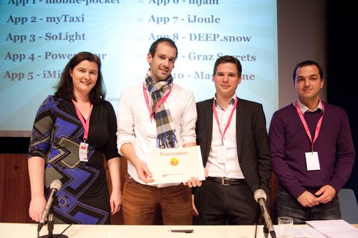 Verena Krawarik (APA), Sieger Martin Sprengseis Mobile Pocket (bluesource mobile), Georg Koch (Herold) und Alexander Lamatsch (Nokia).