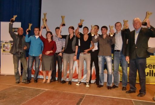  Die Gewinner der Gold-Awards aus allen Kategorien beim 3. Tullnerfelder Fussball AWARD am 18. November im Tullner Minoritenkloster.