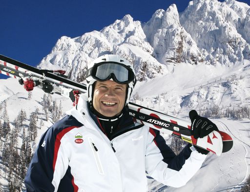  Am 28. Jänner 2012  messen sich Hobbysportler am Kärntner Nassfeld, einem der Top-10-Skigebiete Österreichs, wieder mit Skilegende Armin Assinger beim längsten Skirennen der Welt.