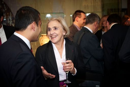 Vorschau Bild von Isabelle Azemard Thales Vice President für die Region