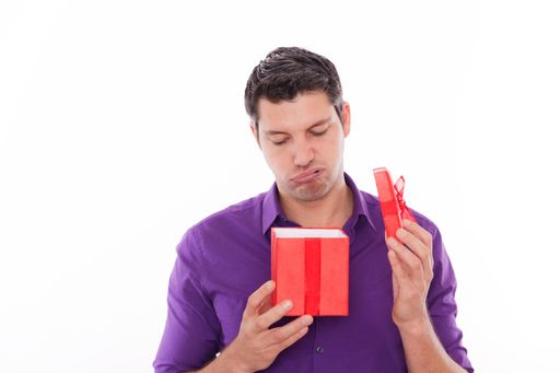 Zweite Chance für ungeliebte Weihnachtsgeschenke bei eBay.at.