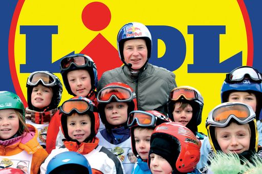 Vorschau Bild von In den vergangenen Jahren versuchten sich bereits rund 6.000 Kinder unter der Anleitung von Andreas Goldberger beim "Goldi Talente Cup" als Skispringer.