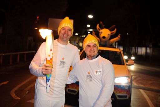 http://www.apa-fotoservice.at/galerie/2648
Mario Haas beim Jugend-Olympischen Fackellauf in Graz