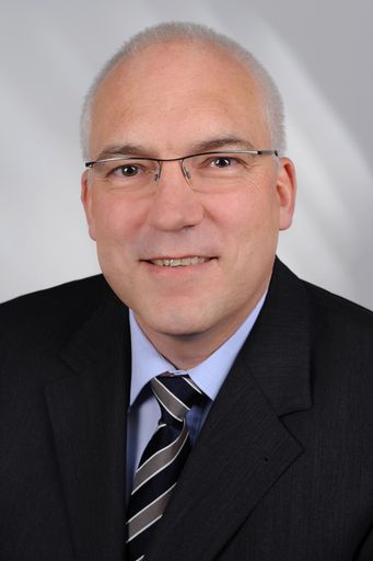  Dr. Michael BUSER verstärkt die Geschäftsführung bei Risk Experts