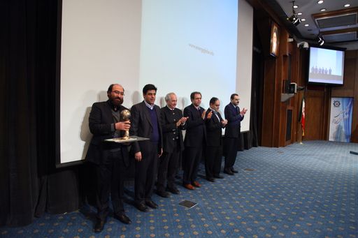 Von links: Mohammad Hadi Heydarzadeh (Stadtverwaltung Teheran), Majid Saraidarian, ISGM Präsident, Ing. Wolfgang Neumann, Energy Globe Gründer, Dr. Mohammad Reza Saeidabadi, Generalsekretär, Iranische Nationalkommission UNESCO, Mohammad Hasan Emami (Vizepräsident ISGM).