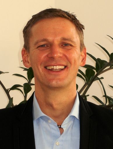 Der ehemalige AVIVA-Hoteldirektor Christian Grünbart stellt sein touristisches Know-how ab sofort den Kunden der con.os tourismus.consulting gmbh zur Verfügung.