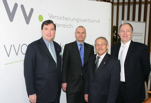 http://www.apa-fotoservice.at/galerie/2710/
Im Bild v.l.n.r.: Dr.Louis Norman-Audenhove (Generalsekretär des Versicherungsverbandes Österreich VVO), Dr. Wolfram Littich (Präsident des Versicherungsverbandes Österreich VVO), Dr. Karl Gabl (Präsident des Kuratoriums für alpine Sicherheit (KURASI)) und Dir. Dr. Othmar Thann(Geschäftsführer Kuratorium für Verkehrssicherheit (KFV))