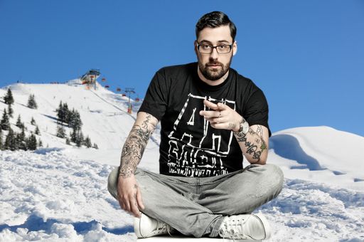 "SIDO live" mit Band, das Europacupfinale der Snowboarder im Big Air und eine tolle After Show-Party mit Top-DJ's am 24. März am Hauser Kaibling in der Region Schladming-Dachstein.
Abdruck bei Namensnennung bis 29.2.2012 honorarfrei.
