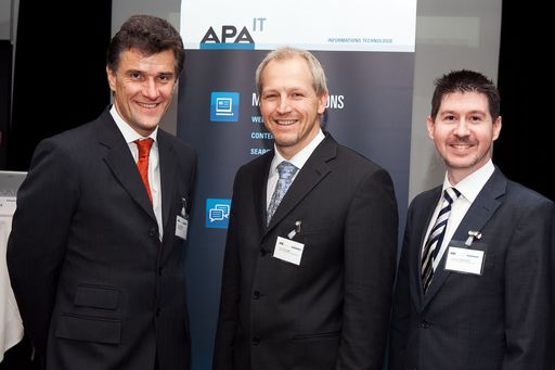 http://www.apa-fotoservice.at/galerie/2713/.
Experten diskutierten beim Branchenfrühstück der APA-IT neue Trends und Erfolgsfaktoren rund um Managed Hosting und Cloud Computing. V.l.: Heimo Hammer (CEO Agentur Kraftwerk & Winpin), Gerald Klima (Geschäftsführer APA-IT, Martin Schevaracz (Bereichsleiter Marketing & Vertrieb APA-IT).