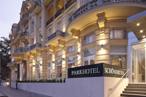 Vorschau Bild von Austria Trend Parkhotel Schönbrunn, ehemaliges Gästehaus des Kaisers