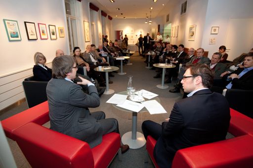 http://www.apa-fotoservice.at/galerie/2720
Im Bild v.l.n.r: Wirtschaftskorrespondent in Moskau Dr. Gerald Hosp und Moderator Mag. Markus Heingärtner