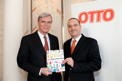 http://www.apa-fotoservice.at/galerie/2573
v.l.n.r.: Dr. Michael Otto (Aufsichtsratsvorsitzender der Otto Group), Mag. Harald Gutschi (Sprecher der Geschäftsführung von OTTO Österreich)
