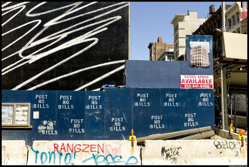 Vorschau Bild von Die Kontraste des Lebens sind ein wichtiger Teil von Ruehms Arbeiten