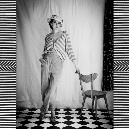 Vorschau Bild von 2 Modelle aus der aktuellen Frühjahrs-Sommerkollektion von LILITH