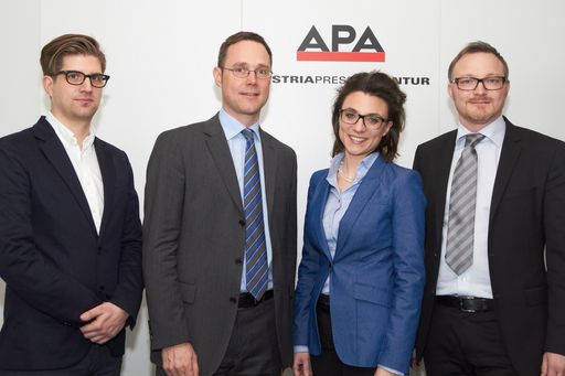 Vorschau Bild von Im Bild v.l.n.r. Philipp Wilhelmer (APA-Medienredakteur, Moderator), Patrick Vogt (Inhaber und Leiter vogt media consulting, Schweiz), Christine Antlanger-Winter (Präsidentin IAB Austria und Partner Mindshare) und Christian Adelsberger (Leiter Business Development evolaris next level GmbH).