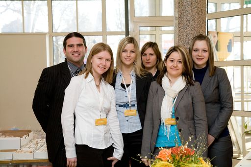  Treffen der jungen Energie-Forscherinnen bei den World Sustainable Energy Days des O.Ö. Energiesparverbandes