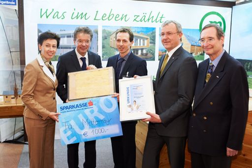 Vorschau Bild von Frau LAbg. Mag. Doris Schulz (Präsidentin der Messe Wels), Umweltlandesrat Rudi Anschober, GF Bernhard Mittermayr, DI Peter Traupmann, Geschäftsführer der Österreichischen Energieagentur - Austrian Energy Agency, Wirtschaftskammerpräsident Dr. Christoph Leitl