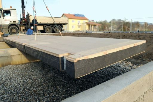 Vorschau Bild von Montage der Bodenplatte