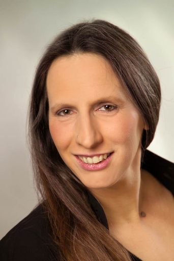 Das Zentrum für Virtual Reality und Visualisierung (VRVis) kann sich über eine weitere Auszeichnung freuen. Die Forscherin Dr. Katja Bühler (im Bild) wurde für ein Projekt in Kooperation mit AGFA Healthcare mit dem science2business Award 2012 in der Sparte Visual Computing ausgezeichnet