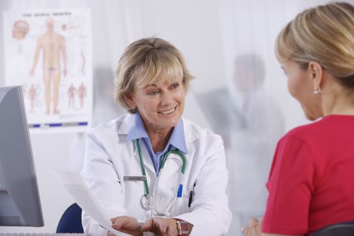 Die TÜV AUSTRIA Akademie bietet aktuelle und praxisnahe Ausbildungen für Mitarbeiter/innen in Gesundheitseinrichtungen