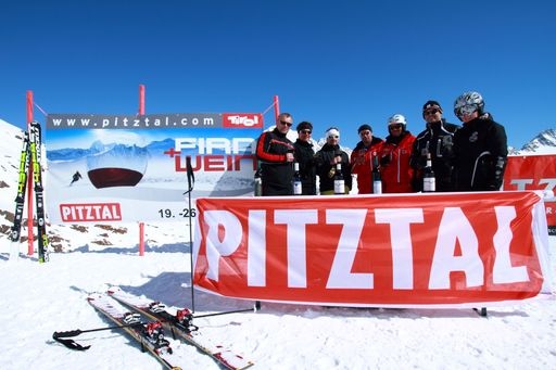 Österreichs höchste Weinverkostung am Pitztaler Gletscher.