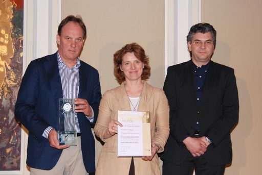  Bild von links nach rechts: Hanns Bauer, Christina Neumeister-Böck, Tom Sebesta.