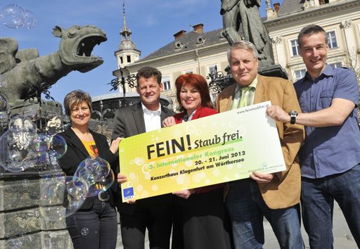  FEIN!Staubfrei Kongress von 20.-21. Juni 2012 in Klagenfurt: Gudrun Treffer, Klagenfurts Bgm. Christian Scheider, Stadträtin Mag. Andrea Wulz, Stadtrat Peter Steinkellner und Veranstalter Dr. Wolfgang Hafner (v.l.n.r.)