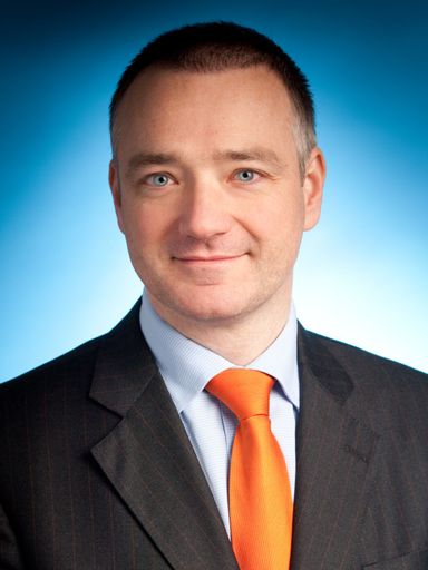 Erik Steger, Managing Partner von Wolf Theiss, kommentierte den Gewinn: "Chambers legt immer größten Wert darauf, Kunden zu deren Erfahrungen zu befragen, und wir freuen uns deshalb ganz besonders über die erneute Auszeichnung. Dieser Erfolg zeigt uns, dass wir eine sehr nachhaltige Beziehung mit unseren Klienten aufbauen konnten und der Award ist zugleich Ansporn, auch weiterhin Service der Spitzenklasse zu bieten."