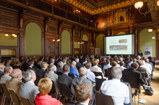Der OVE lud zur Generalversammlung in den renovierten historischen Festsaal im Ingenieurhaus.
