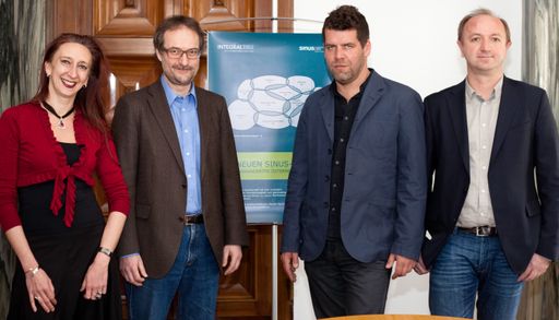Sinus-Milieus für treffsichere PR. Im Bild von links nach rechts: Mag. Sandra Cerny (Studienleitung Integral), Dr. Bertram Barth (Geschäftsführer Integral), Thomas Holzinger, Dr. Martin Sturmer (beide Geschäftsführer Mediaclub)